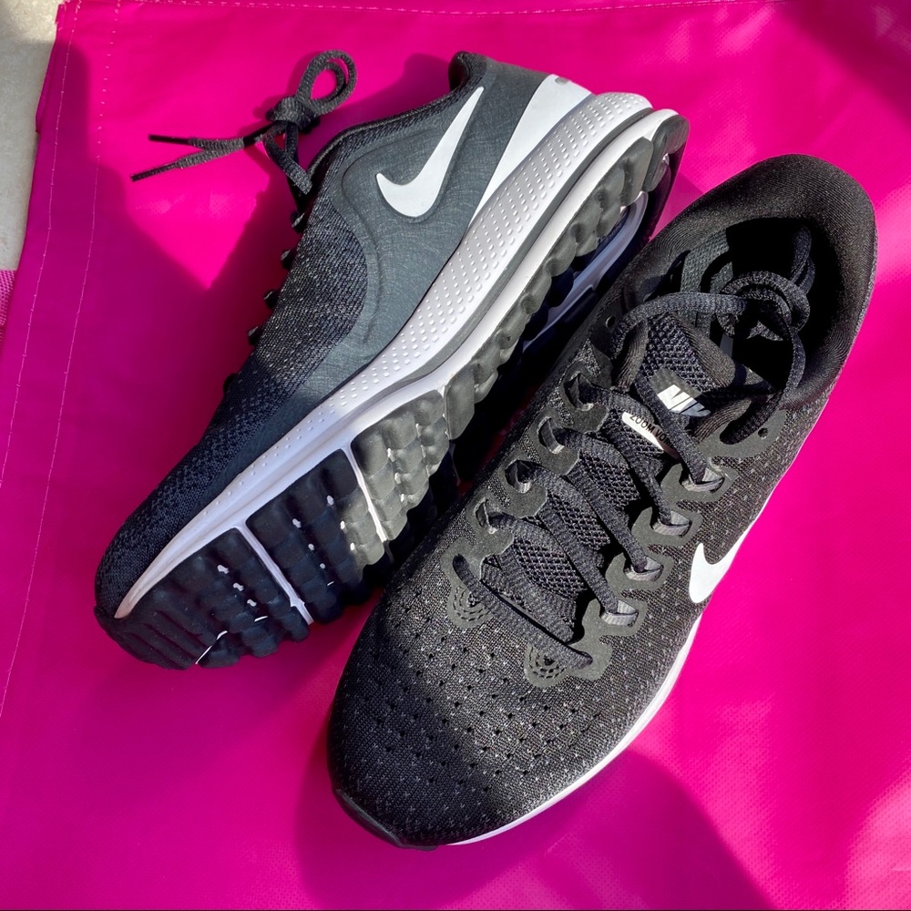 Nike Air Zoom Vomero 13
